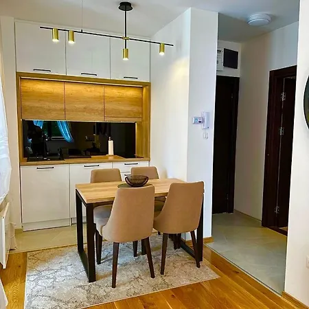 Zlatni Bor Ii Palisat