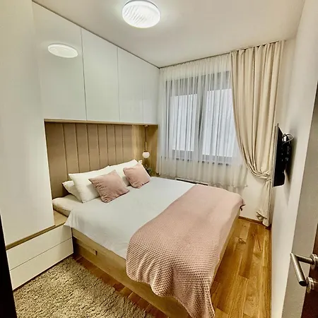 Zlatni Bor Ii Apartmán Palisat