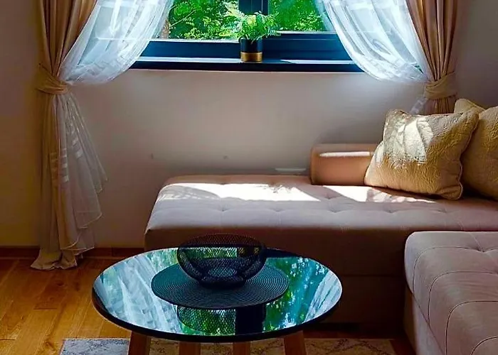 Zlatni Bor Ii Appartamento *